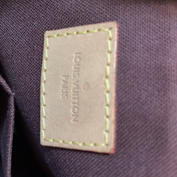 Louis Vuitton Rivoli - Picture 5 of 7